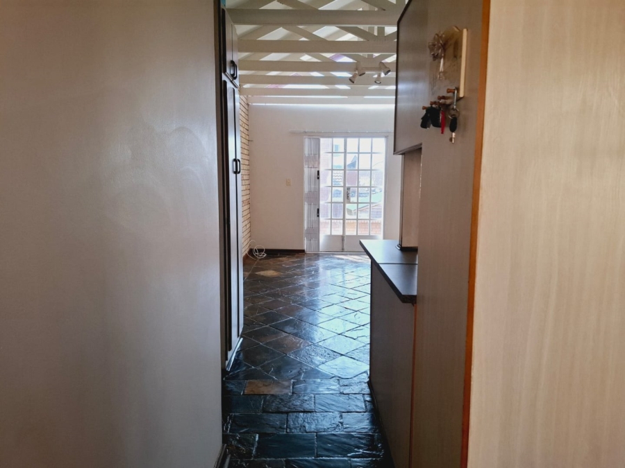 2 Bedroom Property for Sale in Pentagon Park Free State